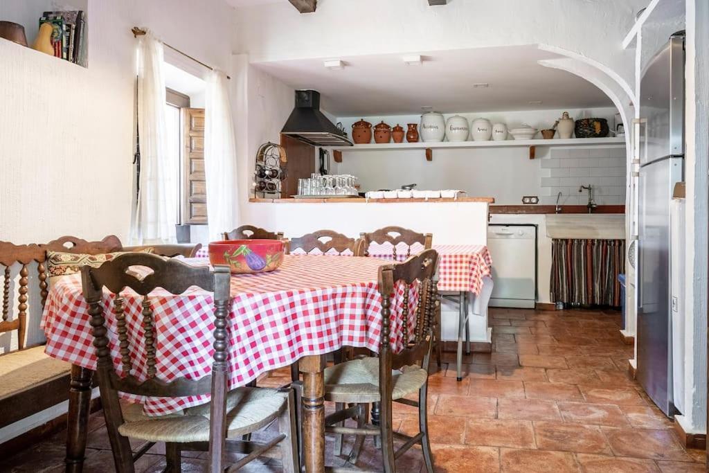 Venta Del Celemin Guest House Ossa de Montiel Ngoại thất bức ảnh